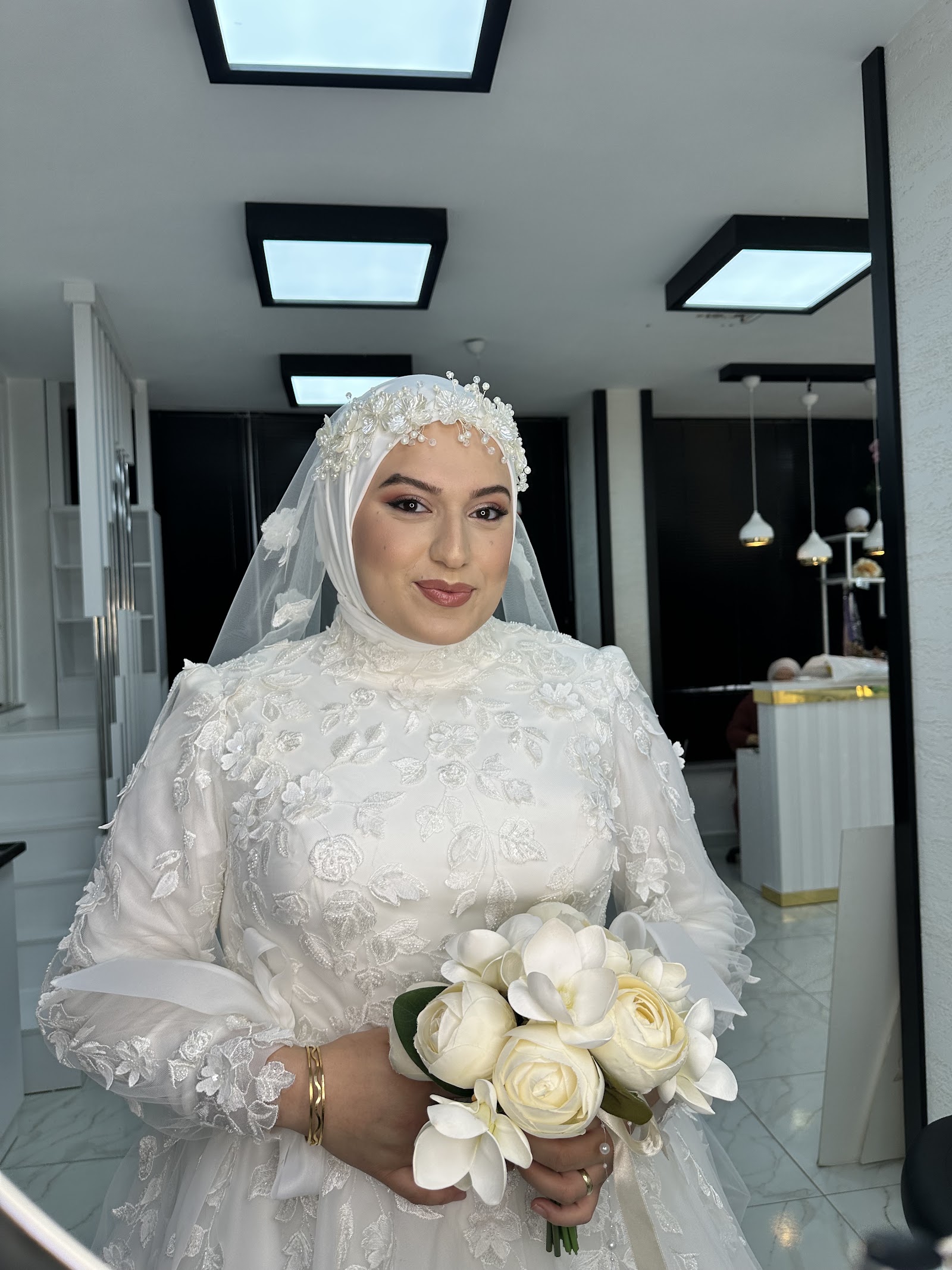 Derya Gün Kuaför & Lazer Epilasyon Merkezi