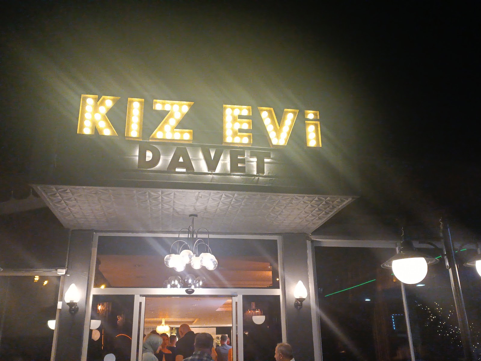 Kız evi davet